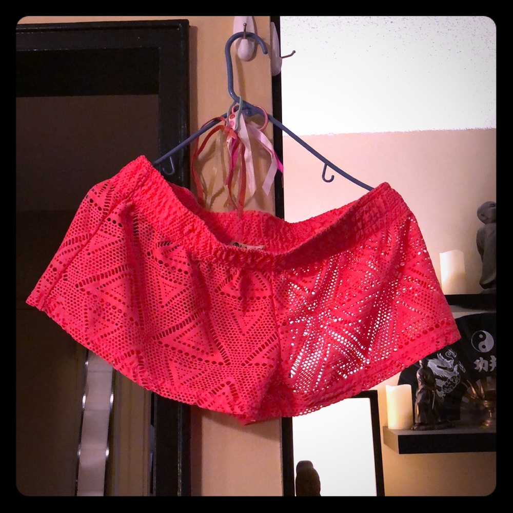 Cover shorts